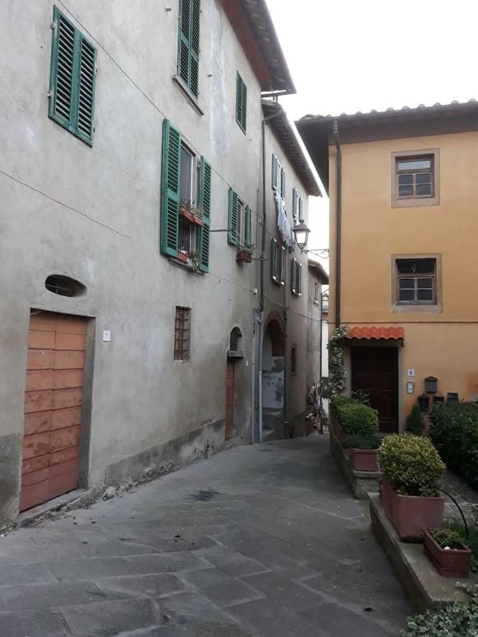 L' Antico Comune Appartement Cavriglia Buitenkant foto